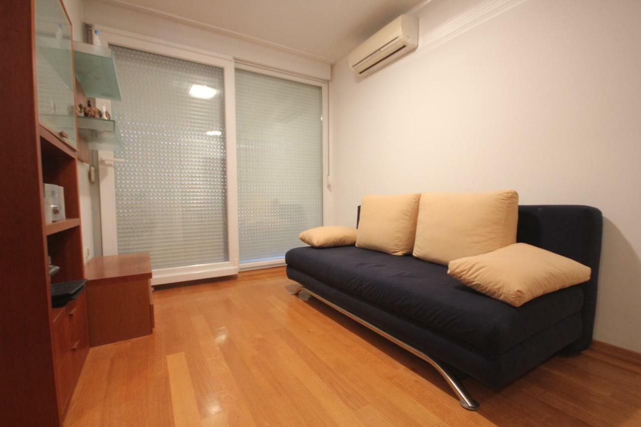 Apartment Karlo Near The Most Beautiful Beach Znjan Split Exterior foto